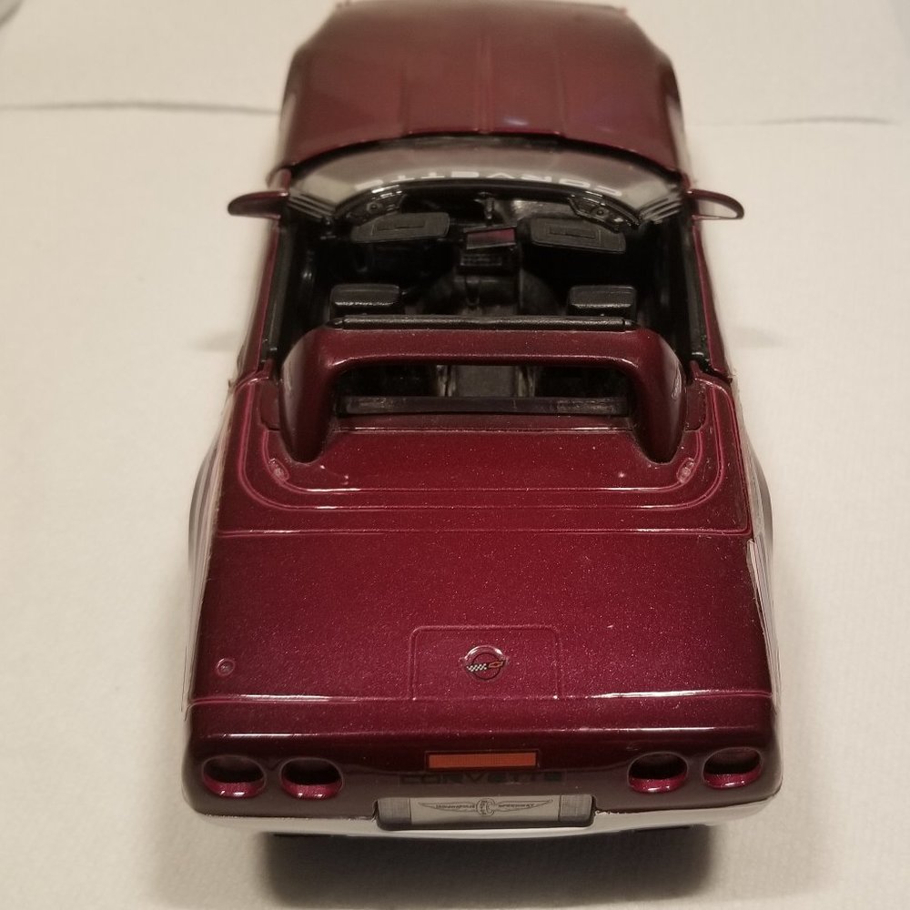 Corvette 1995 Indy 500 vintage model car - Picture 2 of 16